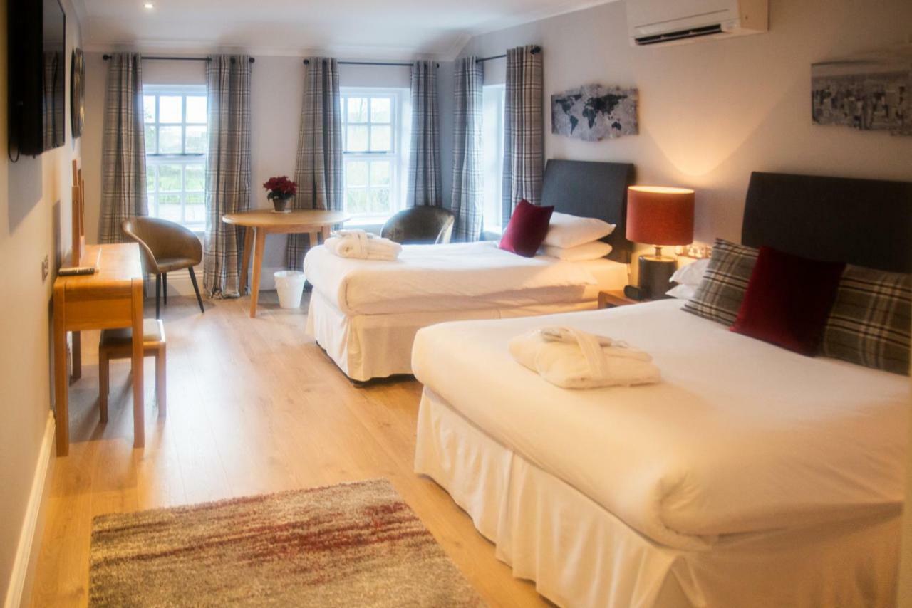 The Garrandarragh Inn Mullinavat Dış mekan fotoğraf
